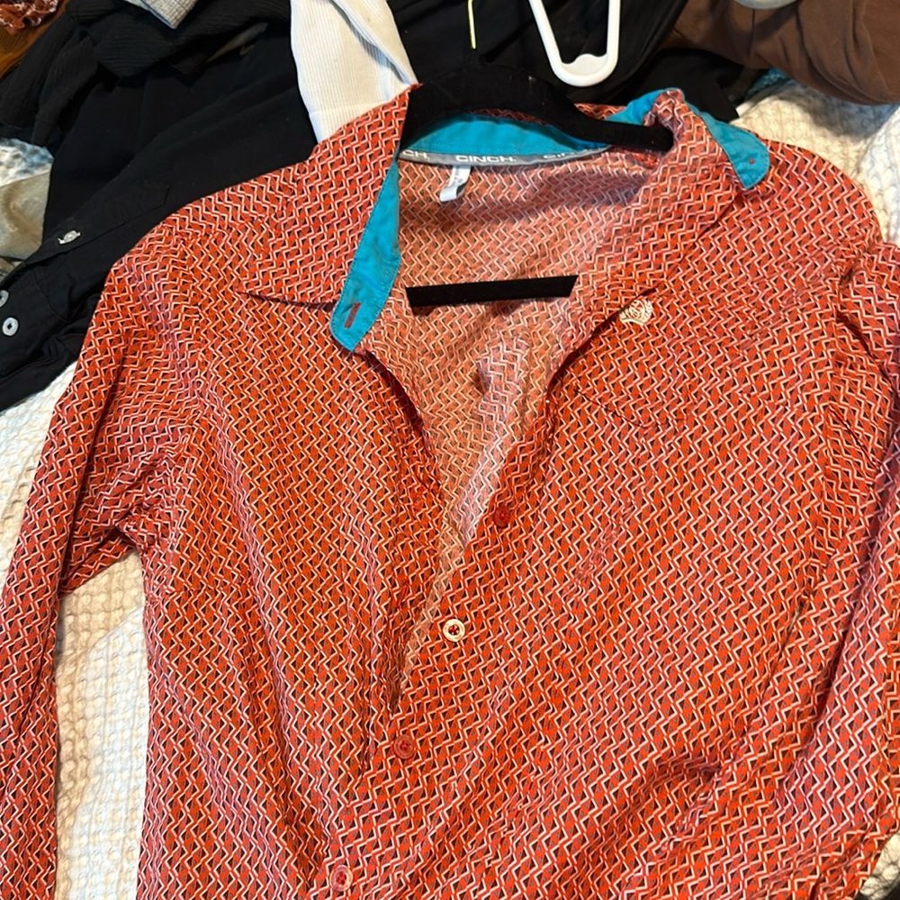 Cinch button up perfect for stock shows